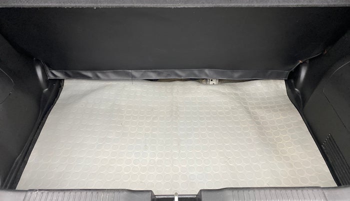 2019 Maruti Swift VXI, Petrol, Manual, 11,014 km, Boot Inside