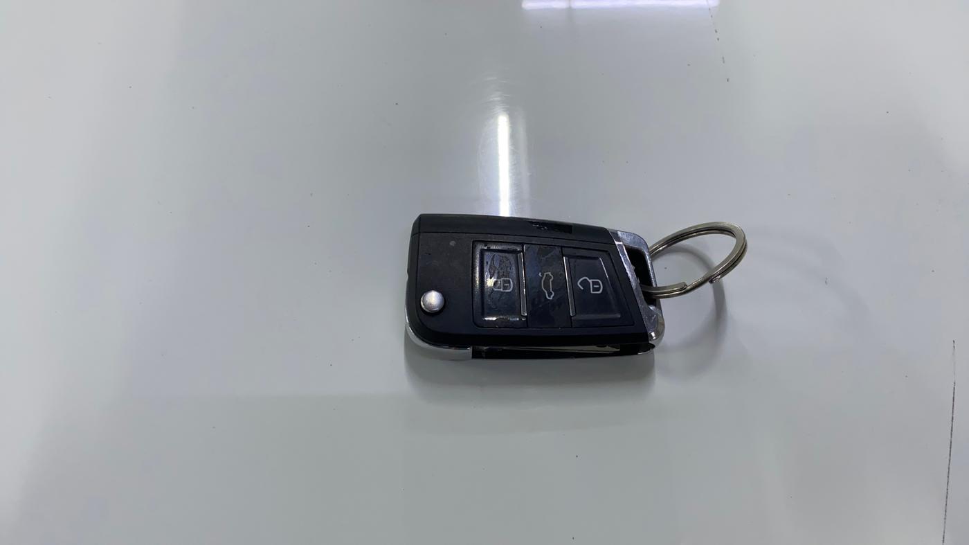 2015 Tata Zest XM 90PS DIESEL, Diesel, Manual, 95,000 km, Key Close Up
