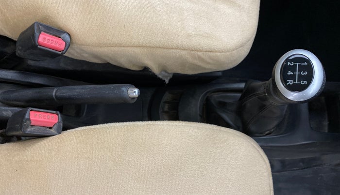 2015 Maruti Wagon R 1.0 VXI, CNG, Manual, 95,149 km, Gear Lever