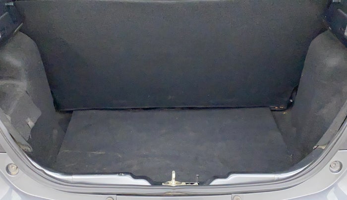 2022 Tata Tiago XT PETROL, Petrol, Manual, 17,981 km, Boot Inside