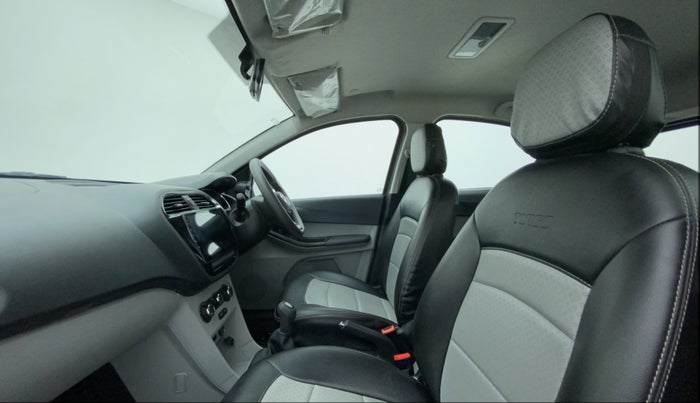 2022 Tata Tiago XT PETROL, Petrol, Manual, 17,981 km, Right Side Front Door Cabin