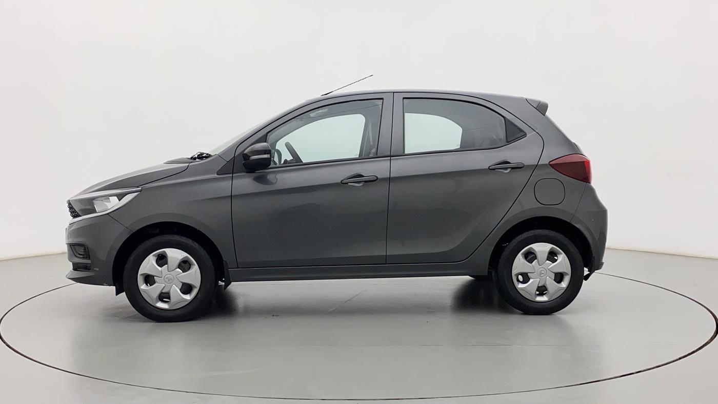 2022 Tata Tiago XT PETROL, Petrol, Manual, 17,981 km, Left Front Diagonal