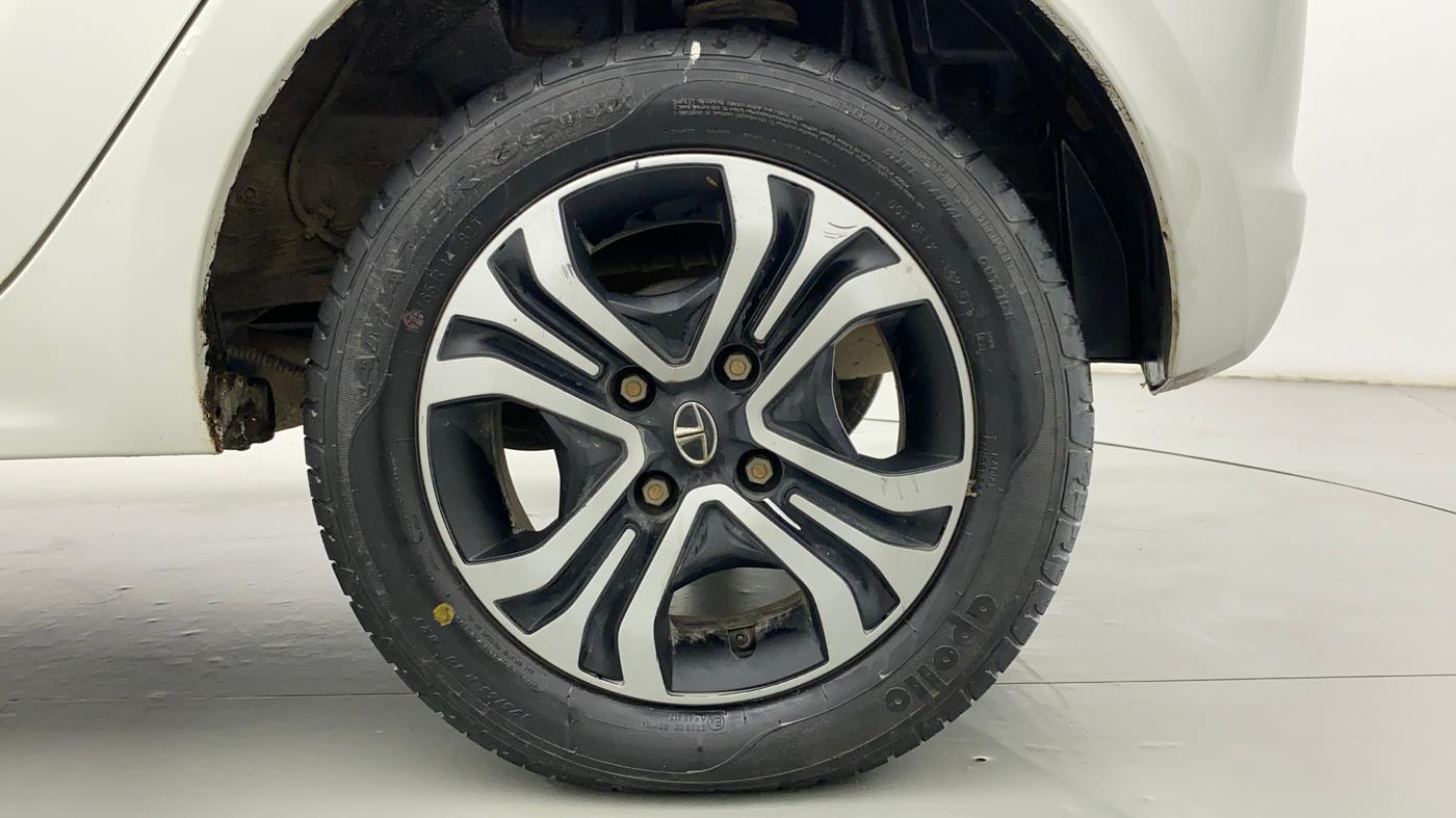 2019 Tata Tiago XZ 1.2 REVOTRON, Petrol, Manual, 31,539 km, Left Rear Wheel