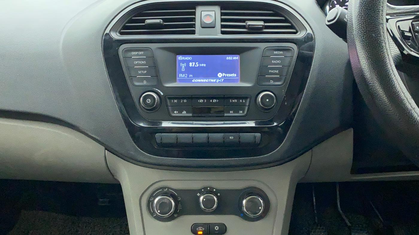 2019 Tata Tiago XZ 1.2 REVOTRON, Petrol, Manual, 31,539 km, Air Conditioner