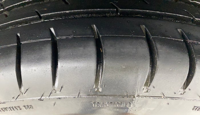 2021 Renault Kwid CLIMBER 1.0 AMT (O), Petrol, Automatic, 42,723 km, Left Rear Tyre Tread