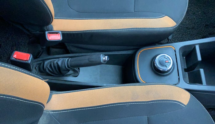 2021 Renault Kwid CLIMBER 1.0 AMT (O), Petrol, Automatic, 42,723 km, Gear Lever