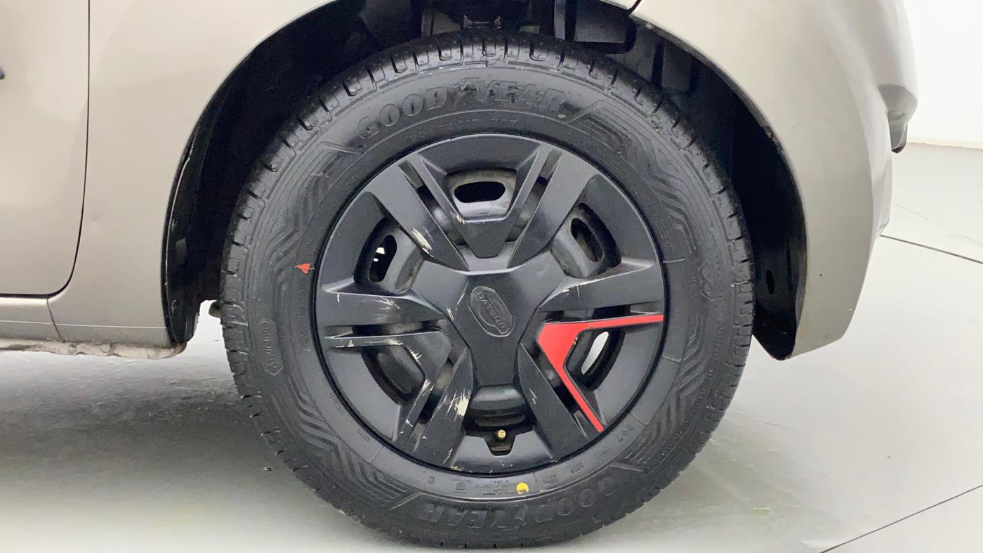 2019 Datsun Redi Go T (O), Petrol, Manual, 68,933 km, Right Front Wheel