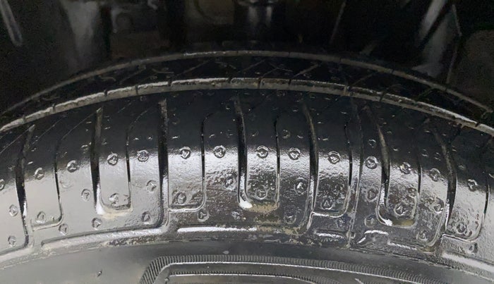 2019 Datsun Redi Go T (O), Petrol, Manual, 68,933 km, Left Front Tyre Tread