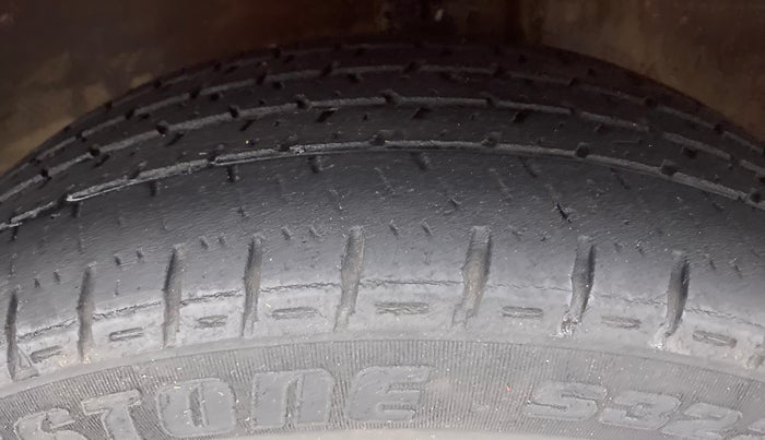 2012 Maruti Alto K10 VXI P, Petrol, Manual, 59,507 km, Left Front Tyre Tread