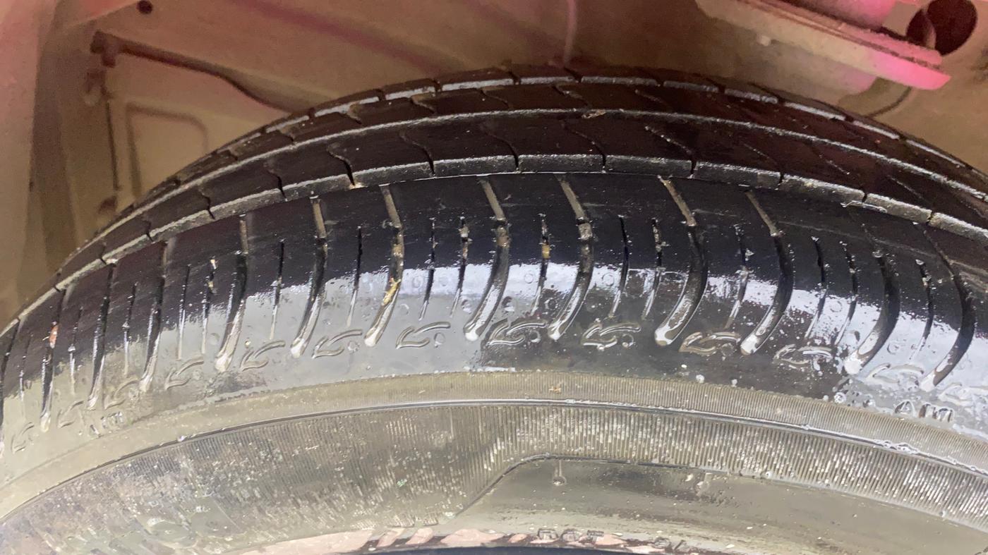 2022 Maruti S PRESSO VXI PLUS AMT, Petrol, Automatic, 33,328 km, Left Front Tyre Tread
