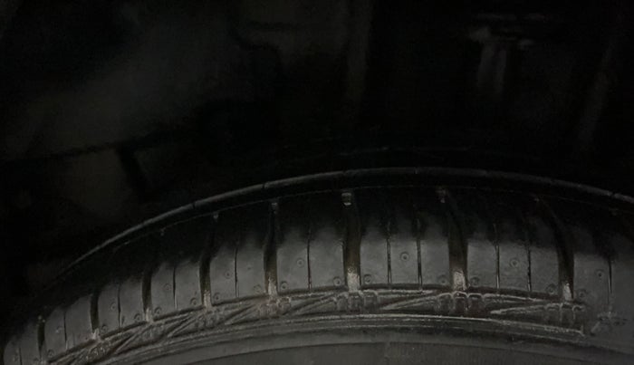 2022 Tata TIGOR XZ PLUS CNG, CNG, Manual, 69,948 km, Left Rear Tyre Tread