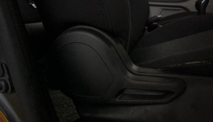 2022 Tata TIGOR XZ PLUS CNG, CNG, Manual, 69,948 km, Driver Side Adjustment Panel