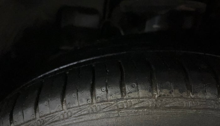 2022 Tata TIGOR XZ PLUS CNG, CNG, Manual, 69,948 km, Left Front Tyre Tread