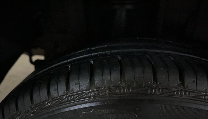 2022 Tata TIGOR XZ PLUS CNG, CNG, Manual, 69,948 km, Right Rear Tyre Tread