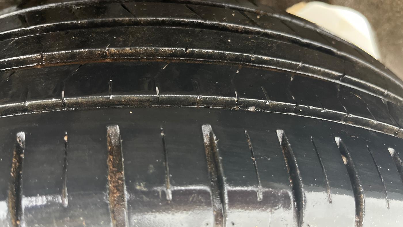 2025 Maruti Baleno ALPHA 1.2 AGS, Petrol, Automatic, 32,461 km, Left Rear Tyre Tread