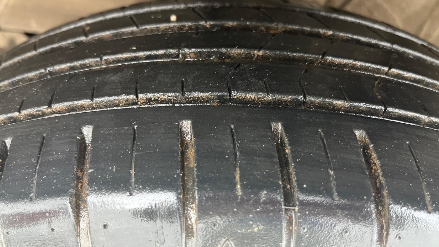 2025 Maruti Baleno ALPHA 1.2 AGS, Petrol, Automatic, 32,461 km, Left Front Tyre Tread