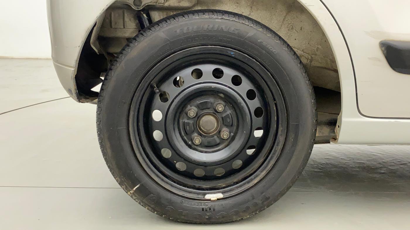2015 Maruti Wagon R 1.0 VXI AMT, CNG, Automatic, 92,025 km, Right Rear Wheel