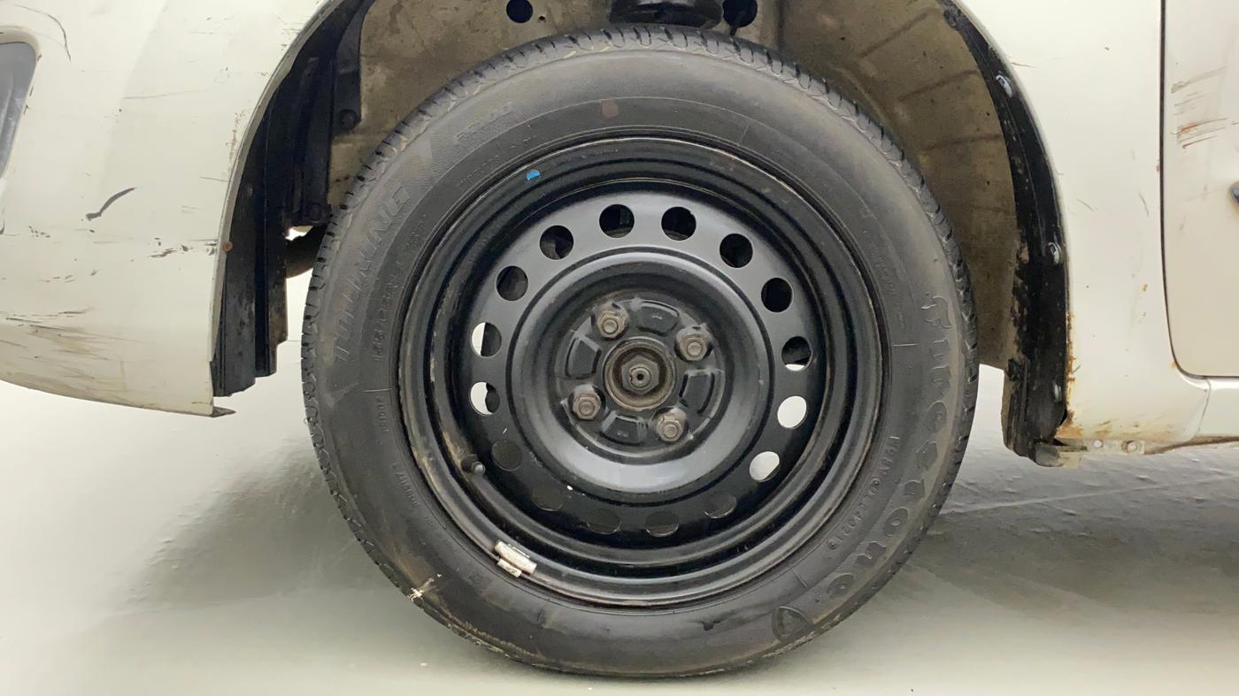 2015 Maruti Wagon R 1.0 VXI AMT, CNG, Automatic, 92,025 km, Left Front Wheel