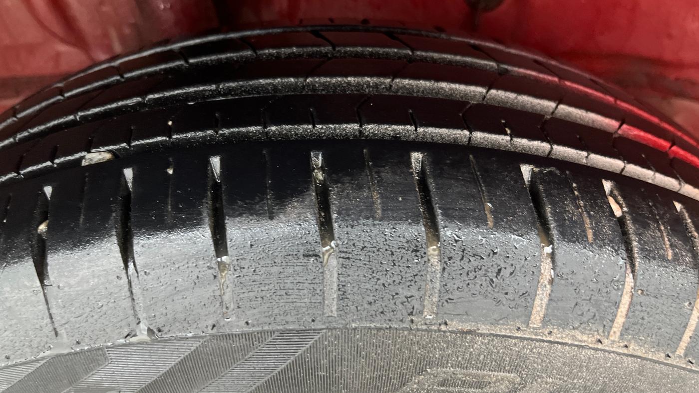 2018 Maruti Swift ZDI PLUS AMT, Diesel, Automatic, 80,363 km, Right Rear Tyre Tread