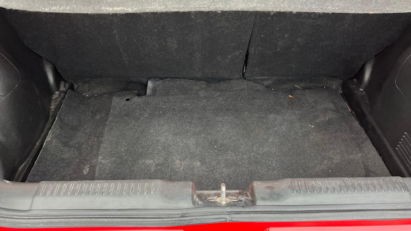 2018 Maruti Swift ZDI PLUS AMT, Diesel, Automatic, 80,363 km, Boot Inside