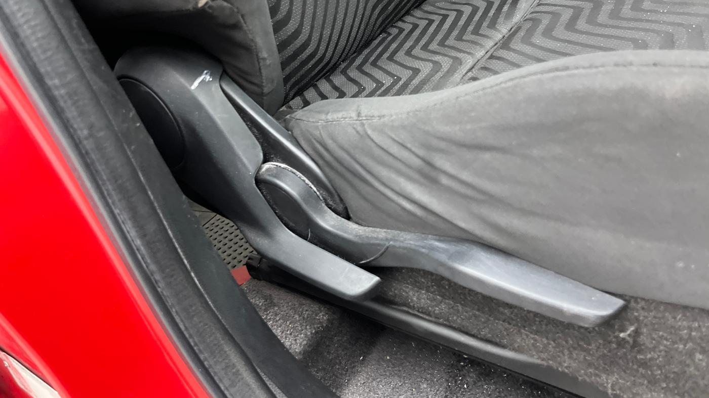 2018 Maruti Swift ZDI PLUS AMT, Diesel, Automatic, 80,363 km, Driver Side Adjustment Panel