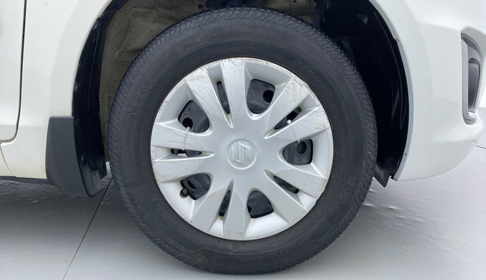2017 Maruti Swift VXI OPT, Petrol, Manual, 49,951 km, Right Front Wheel