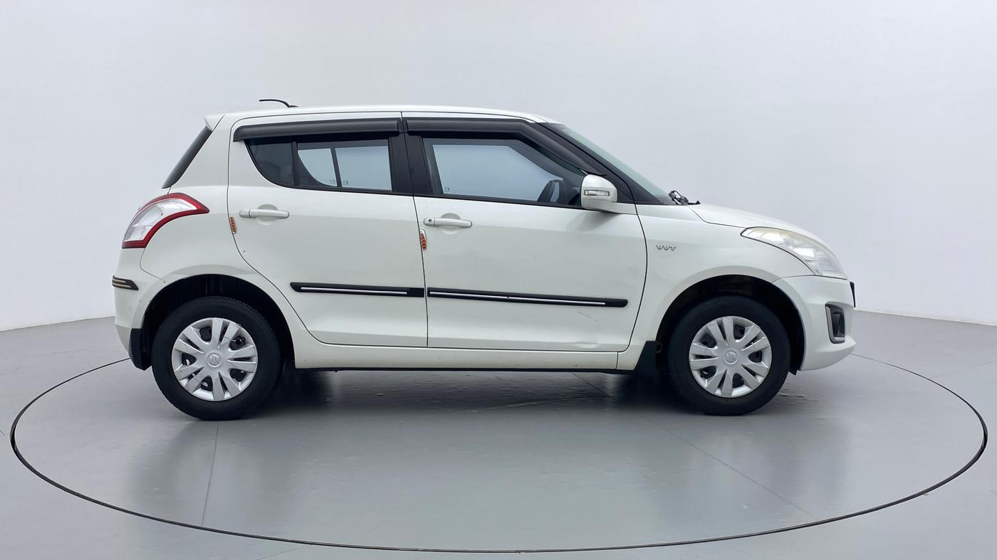 2017 Maruti Swift VXI OPT, Petrol, Manual, 49,951 km, Right Side View