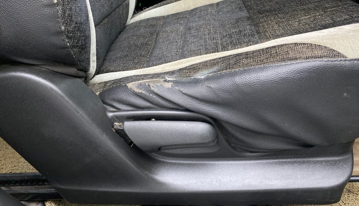2017 Maruti Swift VXI OPT, Petrol, Manual, 49,951 km, Driver Side Adjustment Panel