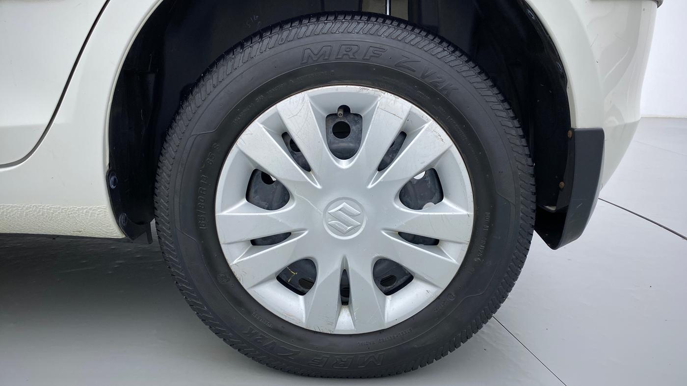 2017 Maruti Swift VXI OPT, Petrol, Manual, 49,951 km, Left Rear Wheel