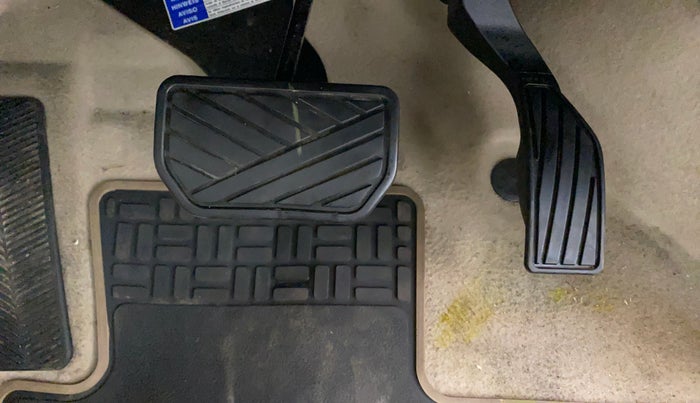 2021 Maruti Ciaz ALPHA  AT 1.5 SHVS PETROL, Petrol, Automatic, 18,414 km, Pedals