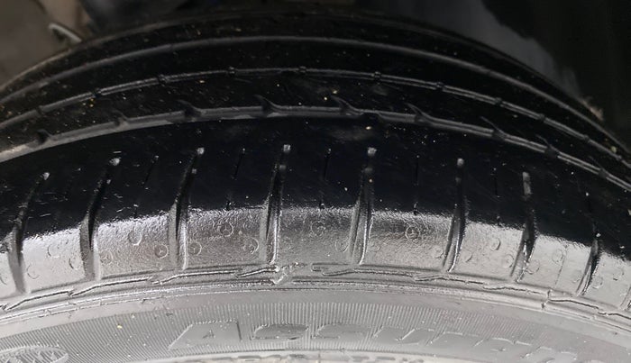 2018 Hyundai i20 Active 1.2 SX, Petrol, Manual, Right Front Tyre Tread