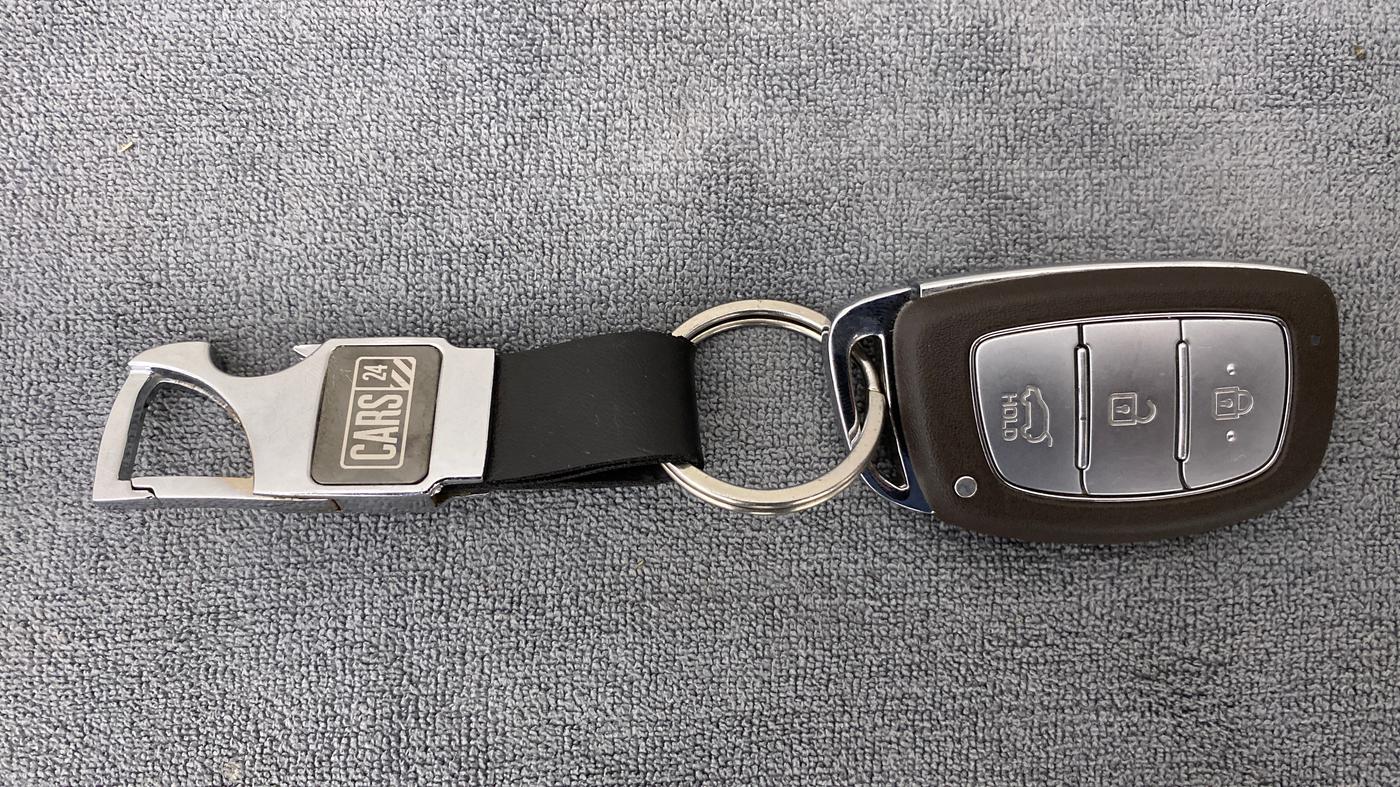 2018 Hyundai i20 Active 1.2 SX, Petrol, Manual, Key Close Up
