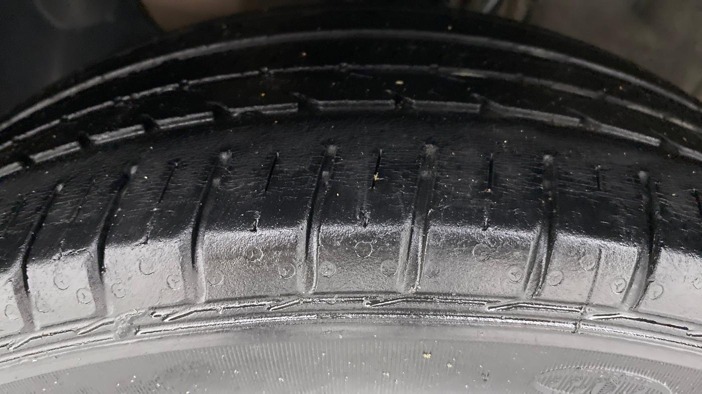 2018 Hyundai i20 Active 1.2 SX, Petrol, Manual, Left Front Tyre Tread