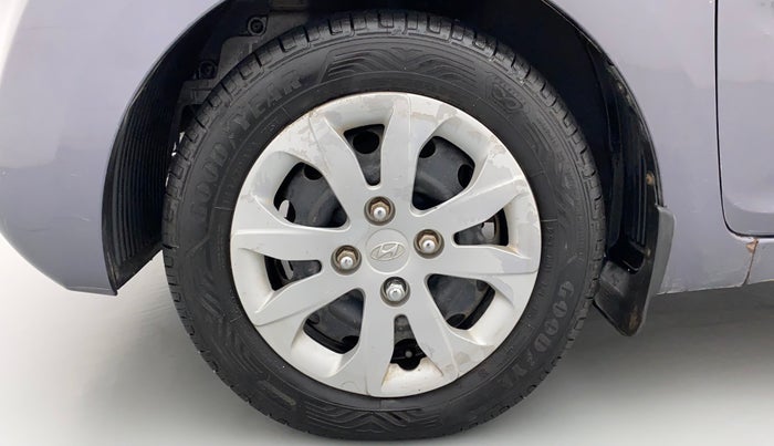 2014 Hyundai Eon MAGNA +, Petrol, Manual, 52,515 km, Left Front Wheel