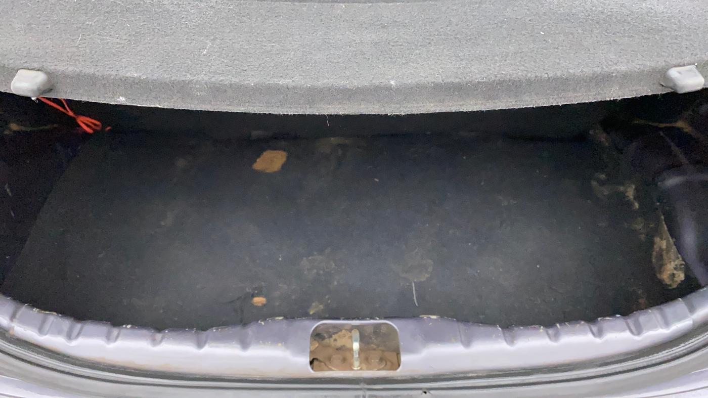2014 Hyundai Eon MAGNA +, Petrol, Manual, 52,515 km, Boot Inside