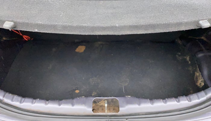2014 Hyundai Eon MAGNA +, Petrol, Manual, 52,515 km, Boot Inside