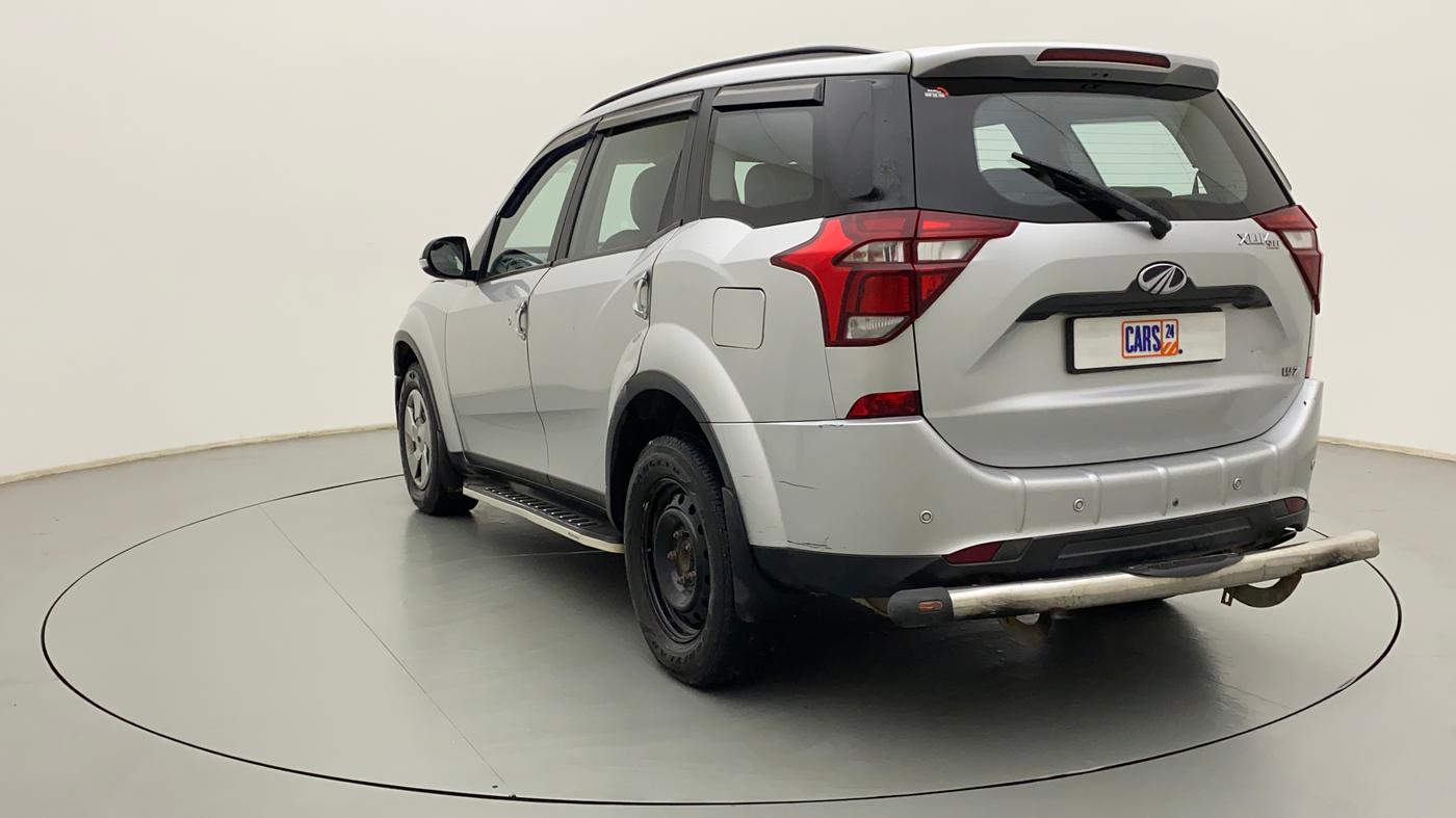 2018 Mahindra XUV500 W7, Diesel, Manual, 96,267 km, Left Back Diagonal