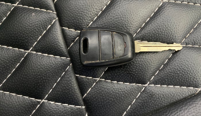 2019 Hyundai Grand i10 SPORTZ 1.2 KAPPA VTVT, Petrol, Manual, 98,949 km, Key Close Up