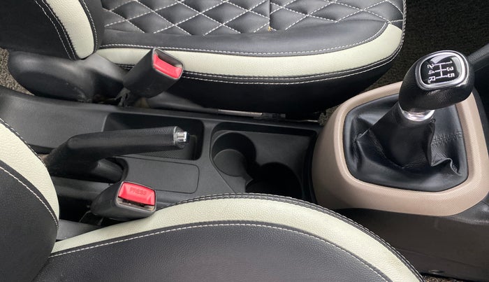 2019 Hyundai Grand i10 SPORTZ 1.2 KAPPA VTVT, Petrol, Manual, 98,949 km, Gear Lever