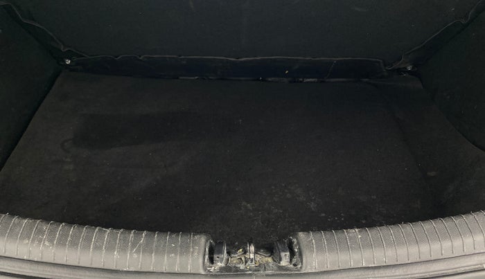 2019 Hyundai Grand i10 SPORTZ 1.2 KAPPA VTVT, Petrol, Manual, 98,949 km, Boot Inside