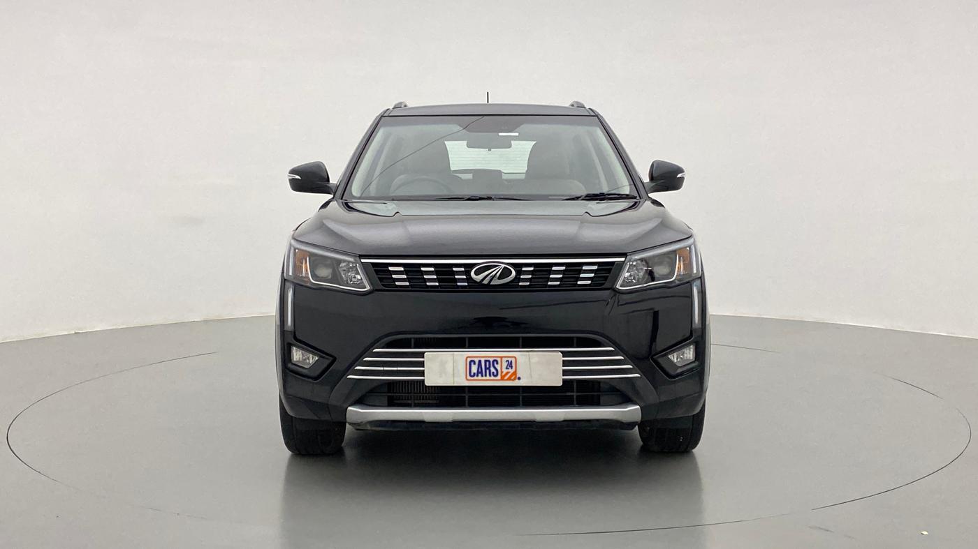 2021 Mahindra XUV300 W8 DIESEL MT, Diesel, Manual, 9,263 km, Front