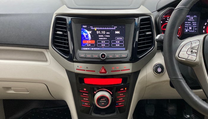 2021 Mahindra XUV300 W8 DIESEL MT, Diesel, Manual, 9,263 km, Air Conditioner