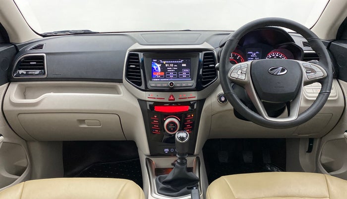 2021 Mahindra XUV300 W8 DIESEL MT, Diesel, Manual, 9,263 km, Dashboard