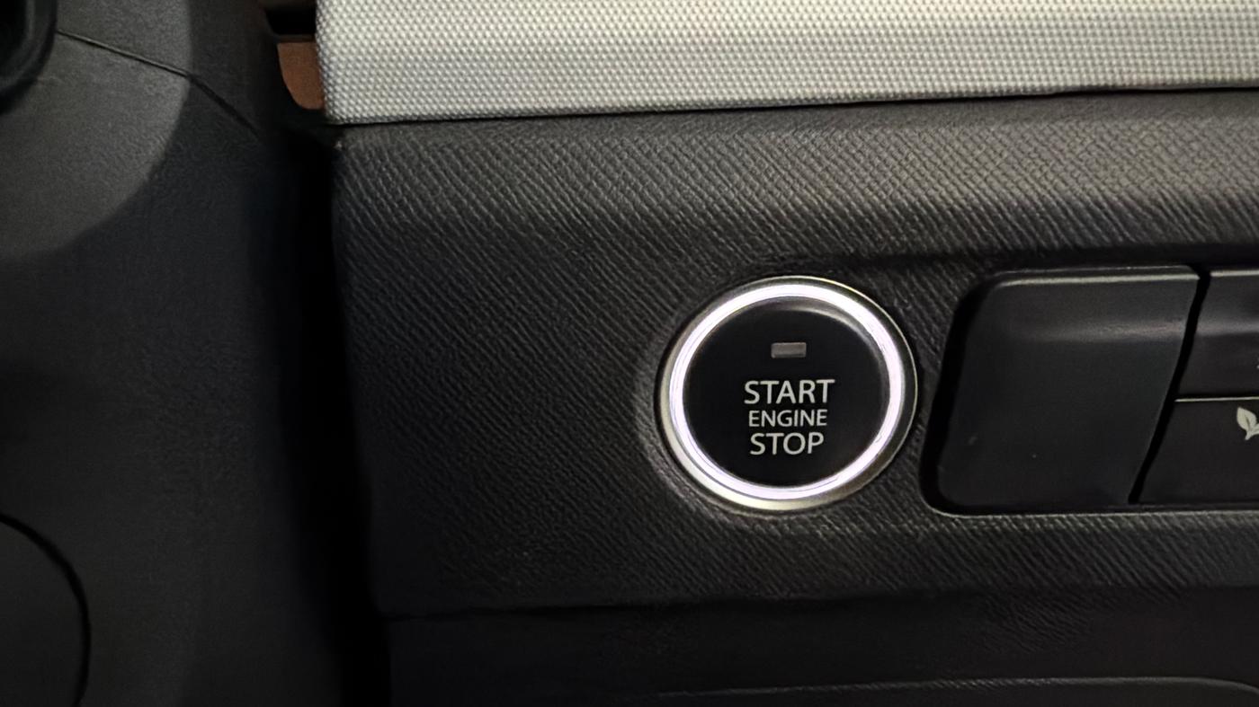 2022 Tata PUNCH CREATIVE  AMT, Petrol, Automatic, 37,616 km, Keyless Start/ Stop Button