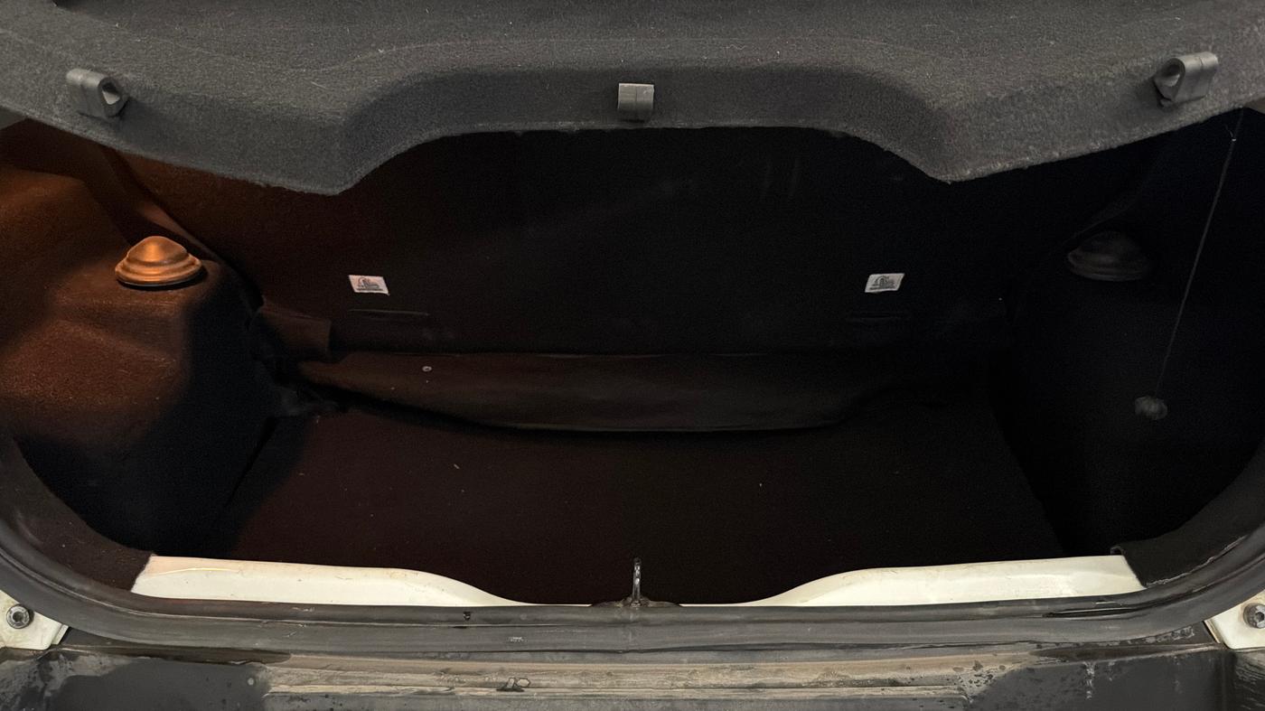 2022 Tata PUNCH CREATIVE  AMT, Petrol, Automatic, 37,616 km, Boot Inside