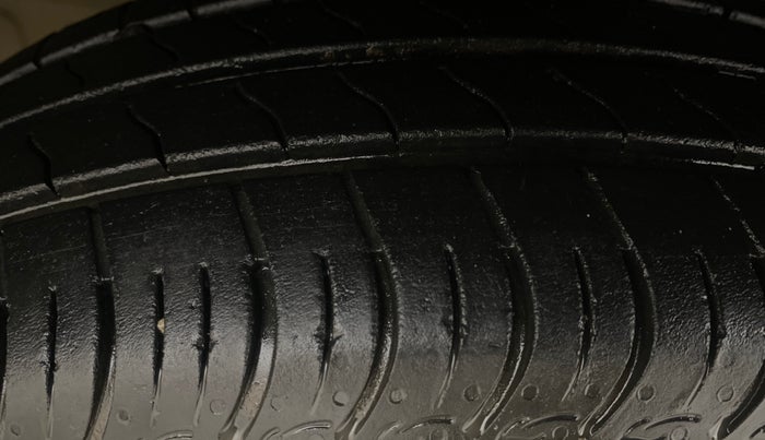 2022 Maruti S PRESSO VXI+, Petrol, Manual, 40,500 km, Left Front Tyre Tread