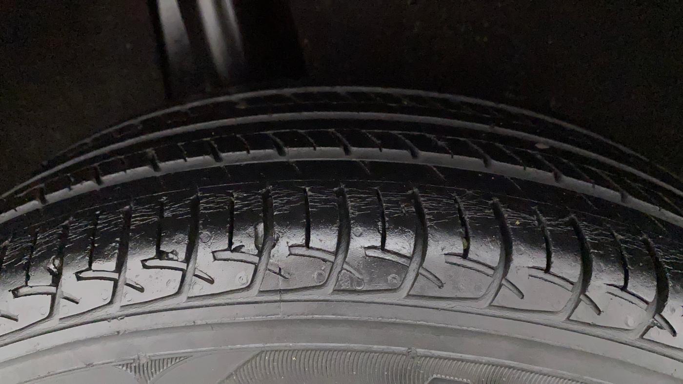 2018 Maruti Baleno DELTA CVT PETROL 1.2, Petrol, Automatic, 59,878 km, Right Rear Tyre Tread