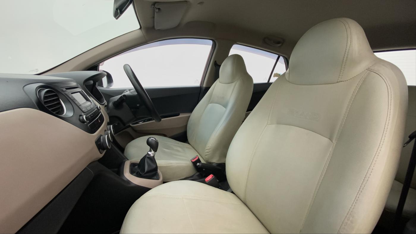 2015 Hyundai Grand i10 SPORTZ 1.2 KAPPA VTVT, Petrol, Manual, 48,050 km, Right Side Front Door Cabin