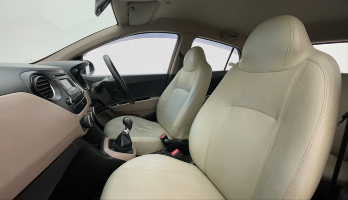 2015 Hyundai Grand i10 SPORTZ 1.2 KAPPA VTVT, Petrol, Manual, 48,050 km, Right Side Front Door Cabin