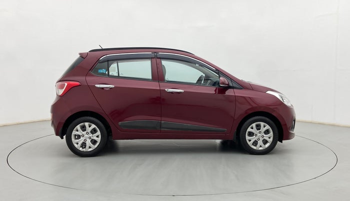 2015 Hyundai Grand i10 SPORTZ 1.2 KAPPA VTVT, Petrol, Manual, 48,050 km, Right Side View